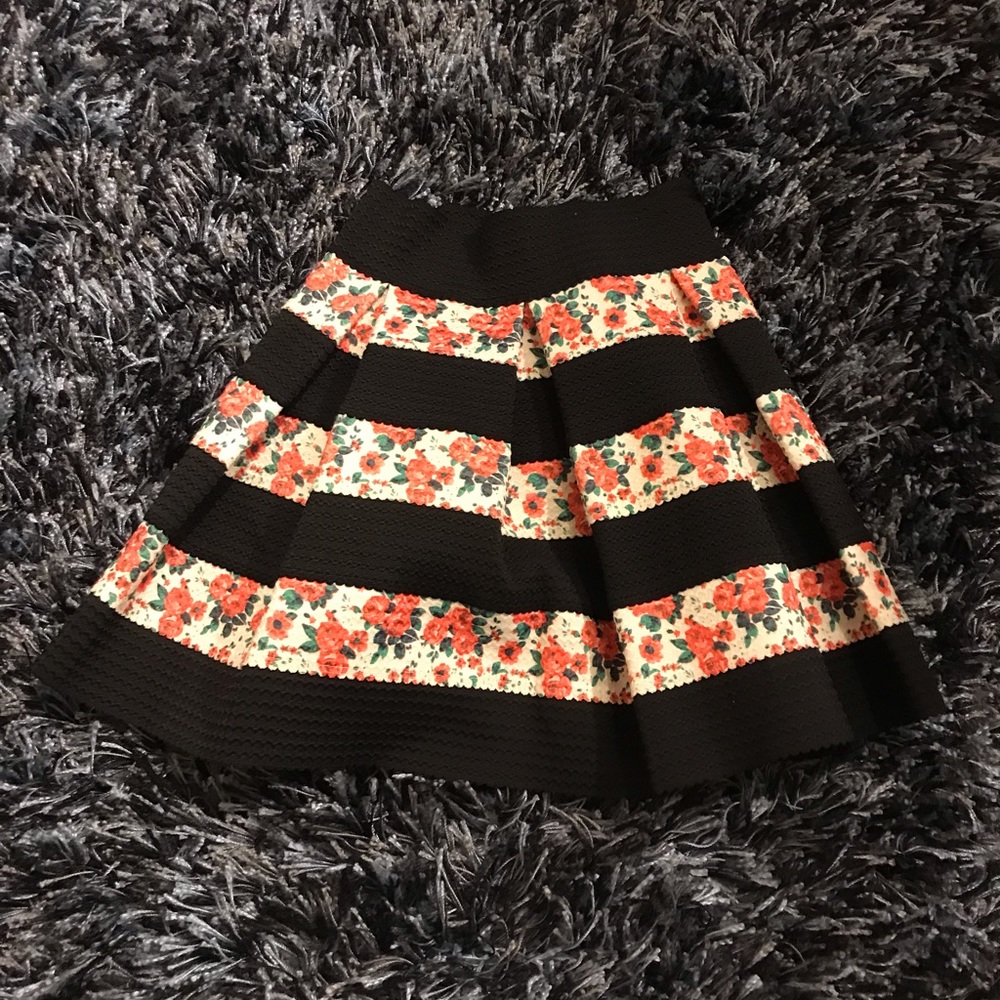 A bloom shirt